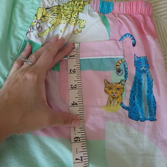 The Cat's Pajamas Size Medium Pastel Pink Blue Yellow Cat Jaguar Leopard Shorts - Picture 9 of 10
